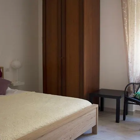La Chiara Bed and Breakfast