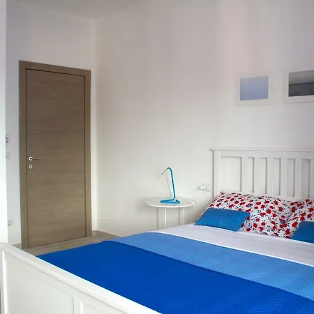 La Chiara Αλγκέρο